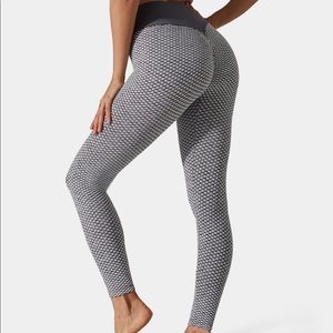 Honeycomb textured leggings, gray, size M, never used